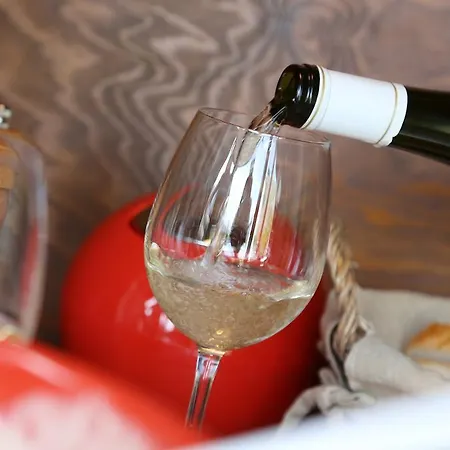 Schlaf-fass Bed & Breakfast Maienfeld